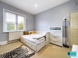 Bedroom- click for photo gallery